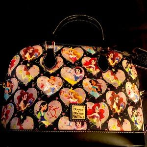 2019 DISNEY PRINCESS HALF MARATHON! Dooney and Bourke.